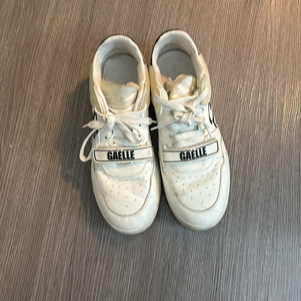 Gaelle Paris size 8.5